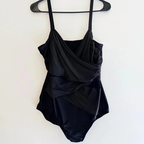 Vintage Miracle suit one piece swimsuit retro style vacation classic beach - Picture 1 of 7